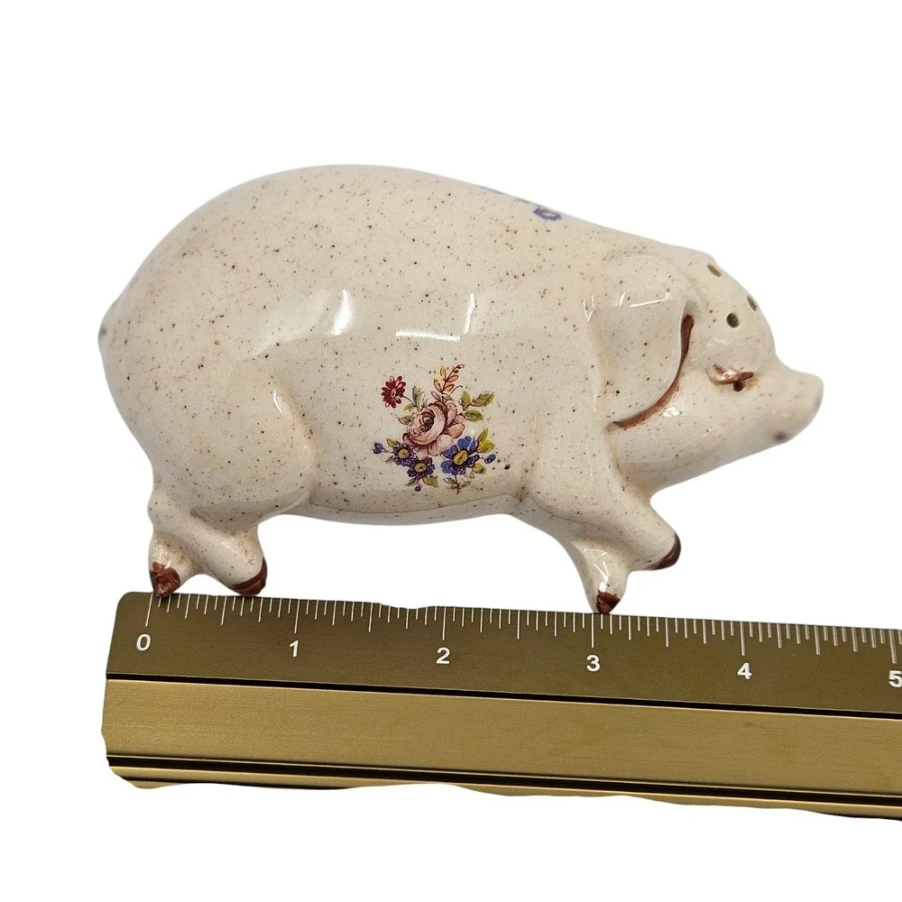 Vintage Pig Piggies Salt & Pepper Shakers Nestable Pigs Huggy Pigs